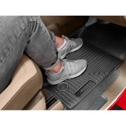 Dywaniki na podłogę Weatherbeater przód i tył Husky Liners Crew Cab Dodge RAM 1500